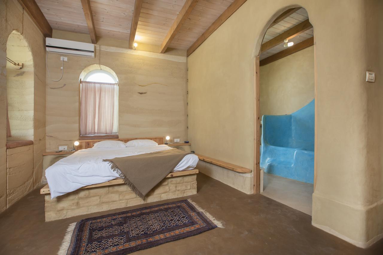 Villa Adama Midreshet Ben Gurion Exterior foto